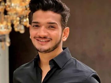 একাধিক নারীসঙ্গ! চুপিচুপি কি দ্বিতীয় বিয়ে সারলেন মুনাওয়ার ফারুকী? পাত্রী কে