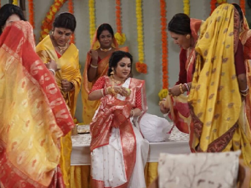 কিন্তু সেখানেই কলি এবং তার গর্ভস্থ সন্তানের ক্ষতি করতে আসে দর্শনা। কিন্তু অনুষ্ঠান এসে কারও কোনও ক্ষতি সে করতে পারে না।