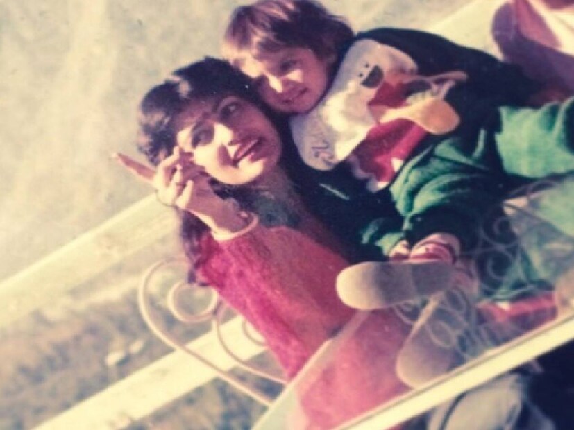 কিন্তু, রুপোলি পর্দাদেই এমন একজনও ছিল, যিনি ছোট থেকেই চেয়েছিলেন দেশের সবচেয়ে কঠিন পরীক্ষা ক্র্যাক করে কেন্দ্রীয় সরকারি আমলা হতে৷ কে তিনি? জানেন?