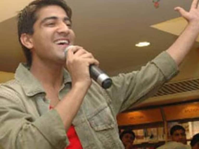 ২০১৩ সালে ১৫ ডিসেম্বর জন্ডিসে প্রয়াত হন সন্দীপ। বিকানেরে একটি বিয়েবাড়িতে থাকাকালীন আচমকাই অসুস্থ হয়ে পড়েন। 