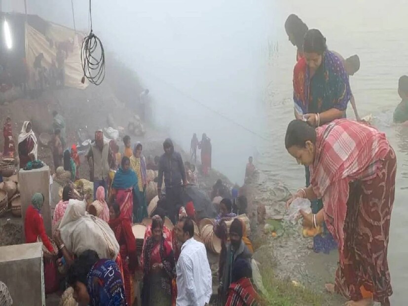 আবহাওয়া দফতর জানিয়েছে, মকর সংক্রান্তির পর থেকেই পাল্টাতে শুরু করবে আবহাওয়া৷ ১৬ জানুয়ারি থেকে বৃষ্টি হতে পারে দক্ষিণবঙ্গে। ওইদিন দক্ষিণ ২৪ পরগনা এবং পূর্ব মেদিনীপুরে বৃষ্টি হতে পারে। তবে সেদিন দক্ষিণবঙ্গের বাকি সব জেলার আবহাওয়া শুষ্কই থাকবে। তবে এই বৃষ্টির মরসুম চলবে ১৭ এবং ১৮ জানুয়ারিতেও৷