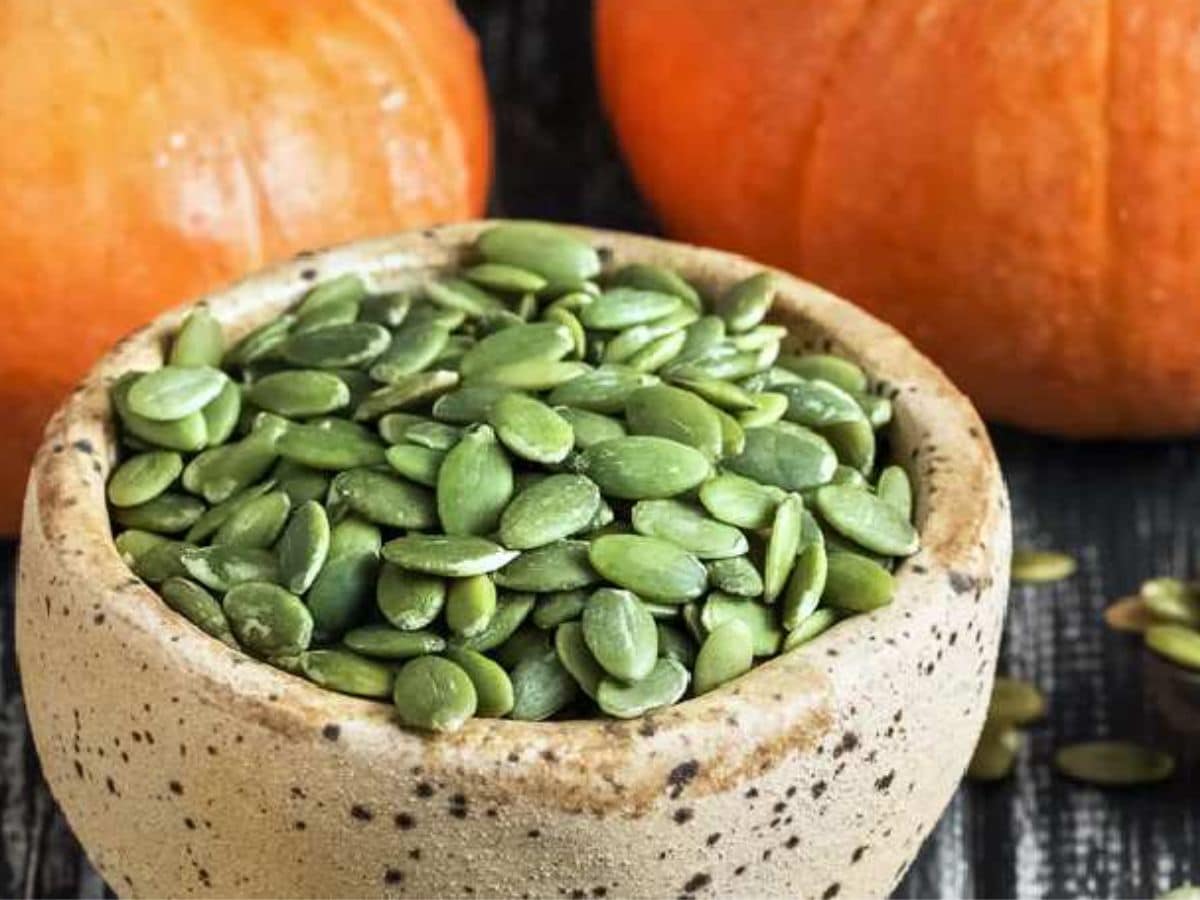 pumpkin seeds with milk        
        <figure class=