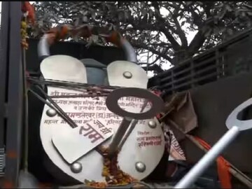 চাবির ওজনই ১৫ কেজি, রাম মন্দিরের জন্য কত কেজির তালা এল অযোধ্যায়?