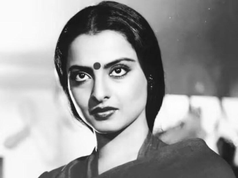রঞ্জিতের মতে, তিনি অনিতা রাজের পরিবর্তে তিনি ফারাহ নাজকে কাস্ট করেছিলেন এবং ছবিটি তৈরি করেছিলেন। রঞ্জিত আরও বলেছিলেন যে, রেখা যখন শর্তে রাজি হননি, তখন তিনি শুধুমাত্র ছবিটি ছেড়েছিলেন তাই নয়, সাইনিং অ্যামাউন্টও ফেরত দিয়েছিলেন। এ কারণে দীর্ঘদিন আটকে থাকে তাঁর চলচ্চিত্র। যদিও পরে ধর্মেন্দ্রর পরামর্শের কথা জানতে পেরে তিনি অবাক হয়ে যান।