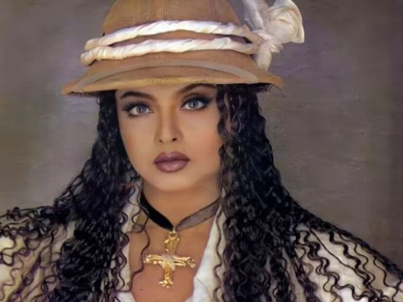 বাবা ছেড়ে চলে যাওয়ার পর মা পুষ্পাবলির সঙ্গে অনেক বেশি ঘনিষ্ঠ ছিলেন রেখা৷ তিনি একাই পরিবারের দায়িত্ব নিয়ে সমস্ত ভাই-বোনদের বড় করেছেন৷ এবং পরিবারের দায়িত্ব নিতে গিয়ে অভিনয়ে জগতে এসে সকলের মন রাতারাতি জয় করে নিয়েছেন রেখা৷
