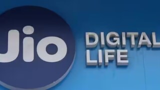 রিলায়েন্স জিও-র নিট মুনাফা ১২% বেড়ে হয়েছে ৫,২০৮ কোটি টাকা
রিলায়েন্স জিও-র নিট মুনাফা ১২% বেড়ে হয়েছে ৫,২০৮ কোটি টাকা