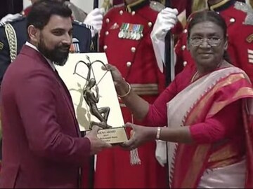 অর্জুন পুরস্কার পেয়ে স্বপ্নপূরণ মহম্মদ শামির