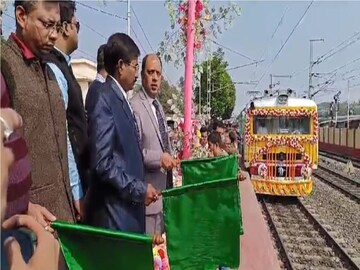 লোকাল