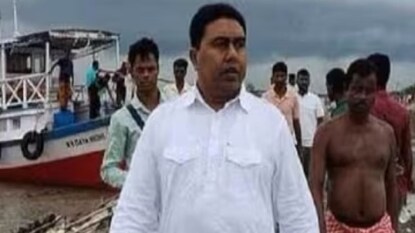 'নিখোঁজ' শাহজাহানের আদালতে আবেদন নিয়ে পুলিশ ও তৃণমূলকে নিশানা বঙ্গ বিজেপির 'নিখোঁজ' শাহজাহানের আদালতে আবেদন নিয়ে পুলিশ ও তৃণমূলকে নিশানা বঙ্গ বিজেপির