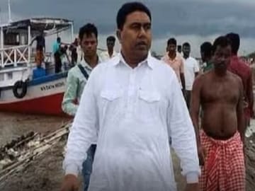 'নিখোঁজ' শাহজাহানের আদালতে আবেদন নিয়ে পুলিশ ও তৃণমূলকে নিশানা বঙ্গ বিজেপির