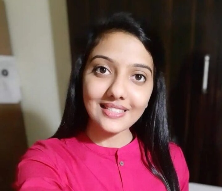 এই গল্পগুলি বিভিন্ন শ্রেণীর ছাত্রছাত্রী এবং পরীক্ষাত্রীদের তাঁদের লক্ষ্যে পৌঁছতে সাহায্য করে। এই সকল গল্পের মধ্যে লুকিয়ে থাকে পেশার শীর্ষে পৌঁছনোর জন্য কঠোর পরিশ্রম এবং অধ্যবসায়ের একটি অসাধারণ ইতিহাস। যা সমাজে ইতিবাচক প্রভাব ফেলতে অনেক বাধা অতিক্রম করেও উৎসাহিত করে আমাদের।