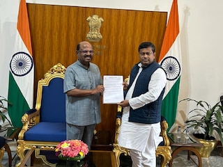 রাজ্যপালের সঙ্গে বৈঠক সুকান্ত মজুমদারের