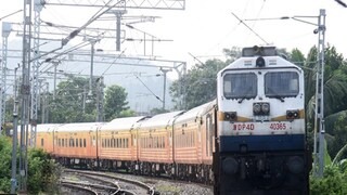 যাত্রাপথ পরিবর্তন হল এই তেজস রাজধানীর, একবার জেনে নিন বিশদে