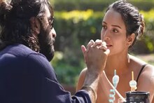 ‘পহলে ভি ম্যায়’ গানের সাহসী দৃশ্যে তাক লাগিয়েছেন তৃপ্তি;রণবীর প্রসঙ্গে কী বললেন?