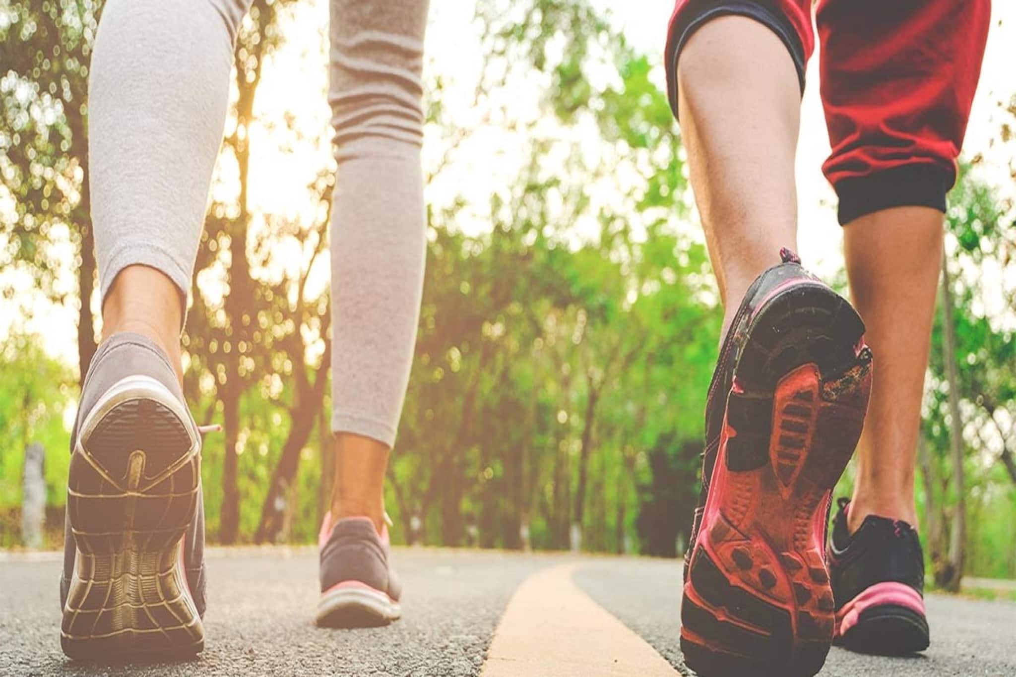 সকাল না বিকেল, কখন হাঁটা শরীরের জন্য সবচেয়ে ভাল জানেন? চিকিৎসকের পরামর্শ জানুন