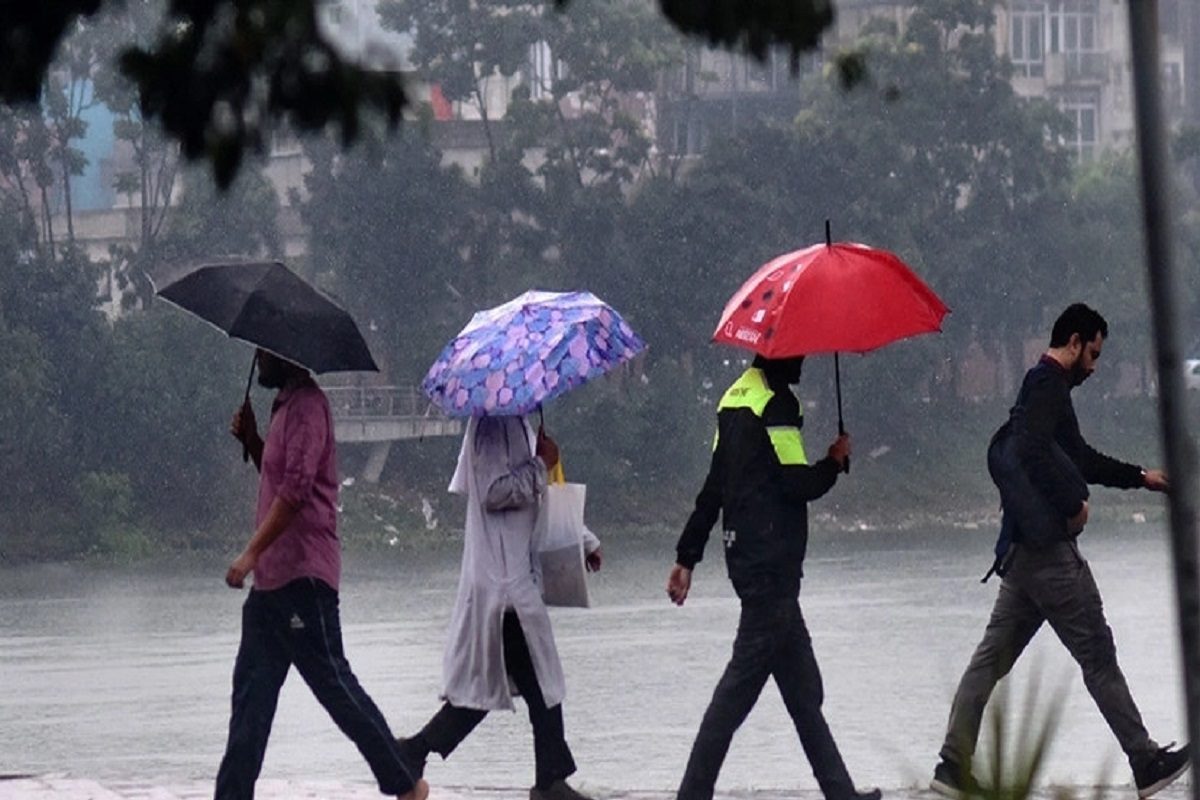 West Bengal Weather Update: ধেয়ে আসছে বৃষ্টি! ৯ জেলায় আবহাওয়ার ...