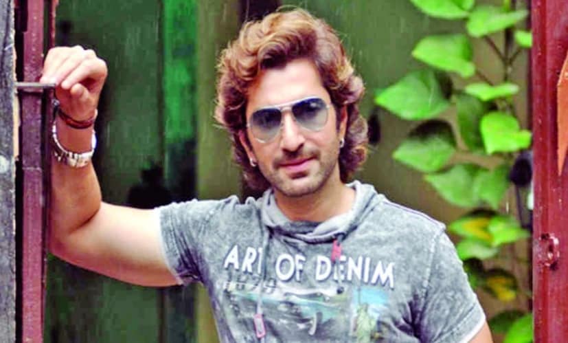 ২০১২ সালে প্রথম মেয়ে হয়েছিল অভিনেতা জিত ও মোহনার৷ মেয়ে নয়ন্যার জন্মের এগারো বছর পরিবারে এসেছে পুত্র সন্তান৷ এক মেয়ে ও এক ছেলেকে নিয়ে সুখের সংসার অভিনেতার৷