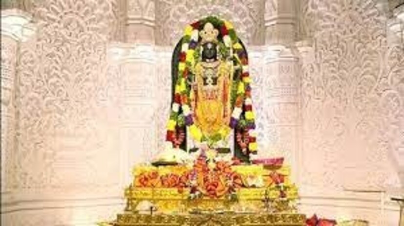 হরসহায়মল শিয়ামল জুয়েলার্সের অধিকর্তা অঙ্কুর, কানুপ্রিয়া এবং মোহিত আনন্দ নিজেরা এই অলঙ্কারের নক্সা তৈরি করেছেন। তাঁরা এই সুযোগে শামিল হতে পেরে গর্বিত।