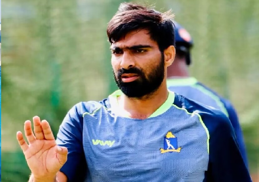 মোরাদাবাদে বদরুদ্দিনের অ্যাকাডেমি থেকে উত্থান কাইফের। কলকাতায় প্রথম খেলেন ডালহৌসি ক্লাবে। শামির মতোই ডেল স্টেইনের ভক্ত কাইফ। শামির মতো তাঁর গতি নেই। তবে লাইন লেন্থ অসাধারণ। 