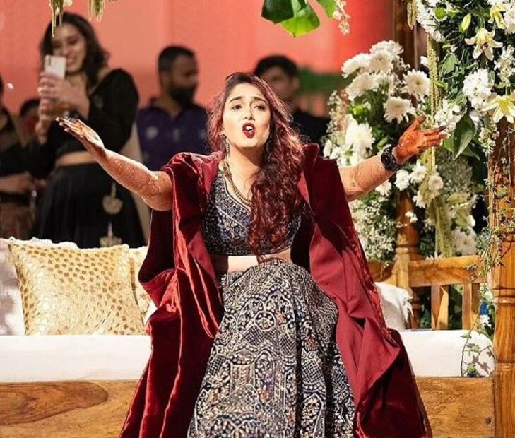 আপাতত উদয়পুরের অনুষ্ঠান শেষ, এরপর ১৩ জানুয়ারি বিকেসির জিও সেন্টারে হবে আরও এক জমকালো অনুষ্ঠান৷ যেখানে উপস্থিত থাকবেন বলিউডে বহু তারকা৷ 