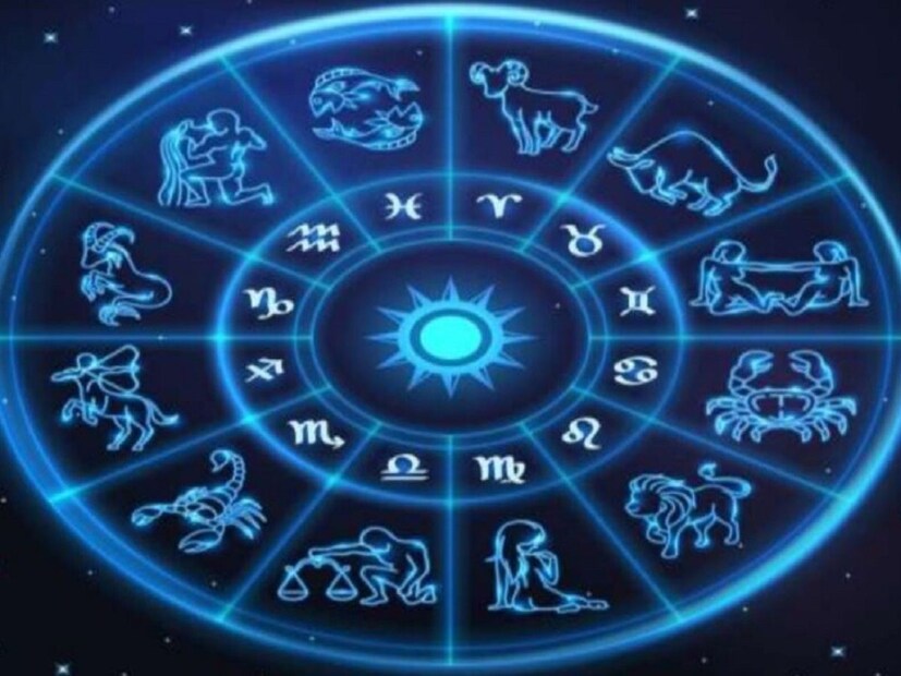 Shani Bad Effects on Taurus: বৃষ রাশি: প্রতিযোগীদের মধ্যে কঠিন প্রতিদ্বন্দ্বিতা হবে, তাই ব্যবসা সংক্রান্ত সঠিক কৌশল তৈরি করা গুরুত্বপূর্ণ। দাম্পত্য জীবনে কিছু সমস্যা হতে পারে।