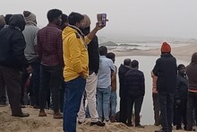 মর্মান্তিক! পিকনিকে গিয়েছিলেন দামোদরের তীরে, আর ফেরা হল না দুই যুবকের