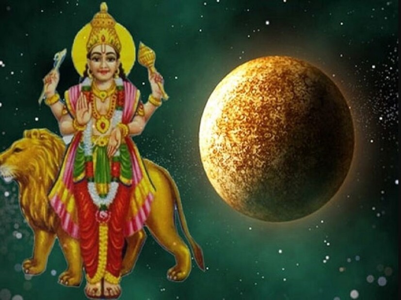 বুধ সময়ে সময়ে তার রাশিচক্র পরিবর্তন করে, যা ১২টি রাশির উপর বিশেষ প্রভাব ফেলে। বুধকে 'গ্রহের রাজকুমার' বলা হয়। এটি বুদ্ধিমত্তা, মিষ্টি কথাবার্তা, একাগ্রতা, চতুরতা, যুক্তি, বন্ধুত্ব এবং ব্যবসার কারণ হিসাবে বিবেচিত হয়। রাশিতে বুধ গ্রহ ভাল থাকলে জ্ঞানের বিকাশের সঙ্গে যুক্তির ক্ষমতাও বৃদ্ধি পায়। একই সঙ্গে বুধের দুর্বল অবস্থার কারণে ব্যক্তিকে জীবনে অনেক অসুবিধার সম্মুখীন হতে হয়।