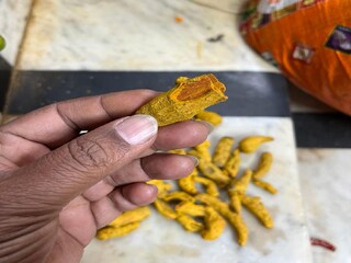 হলুদে বিপদ?
