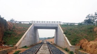 বাড়ছে গতি, কমছে লেভেল ক্রসিংয়ের সংখ্যা