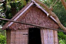 প্রতি রাতে আলাদা পুরুষের সঙ্গে যৌনতা, মেয়েরাই এরপর বাছে জীবনসঙ্গী!কোথায় এই গ্রাম