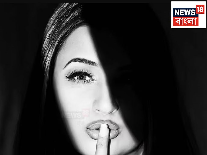 এই অভিনেত্রীর জীবনেও খ্যাতি এবং টাকা অর্জনে কোনও খামতি নেই৷ তাঁর এই যাত্রা মোটেও সহজ ছিল না৷ অনেক উত্থান-পতনের মুখোমুখি হয়েছেন। এই সব কিছু বাধা কাটিয়েই তিনি এখন সর্বোচ্চ পারিশ্রমিক পাওয়া টিভি অভিনেত্রী৷ 