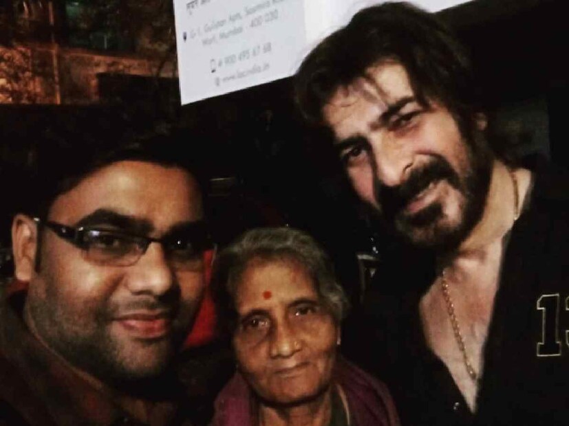 এরপরেই অভিনেতা হওয়ার স্বপ্ন দেখতে থাকেন ৷ স্বপ্ন সফল করতে এবার পরিশ্রম শুরু করেছিলেন ৷ ৯০-এর দশকে বাড়ির লোকেদের তাঁর সিদ্ধান্তের কথা জানান ৷ ছবি সৌজন্যে ইনস্টাগ্রাম ৷