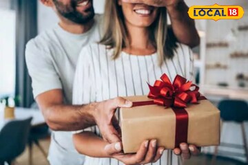 প্রিয়জনকে 'এই' ৬ উপহার দিচ্ছেন? তছনছ হবে সম্পর্ক, ছারখার হয়ে যাবে প্রেম