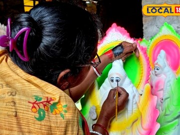 ছাঁচের তৈরি প্রতিমা