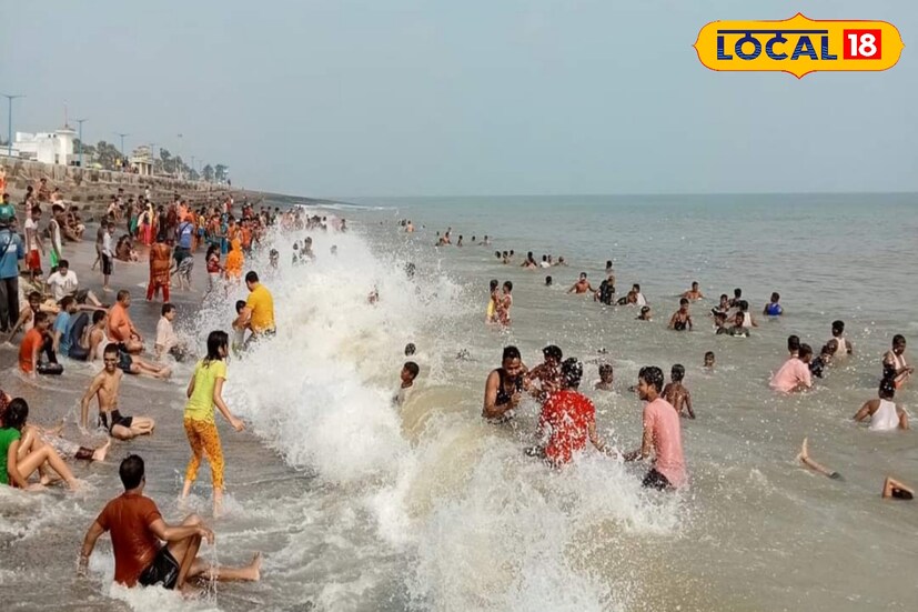 আগামী দুইদিন সকালের দিকে কলকাতা-সহ দক্ষিণবঙ্গের জেলায় জেলায় হালকা কুয়াশা ও আংশিক মেঘলা আকাশ থাকবে। উত্তরবঙ্গের পাশাপাশি দক্ষিণবঙ্গের পশ্চিমের জেলাগুলিতে শীতের আমেজ বর্তমান।