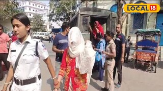 আদালতের নিয়ে যাওয়ার সময়ের ছবি আদালতের নিয়ে যাওয়ার সময়ের ছবি