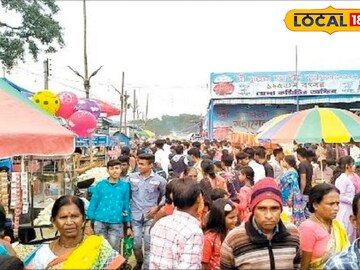 মানুষের ঢল ঐতিহ্যবাহী ফুল্লরা মেলায়