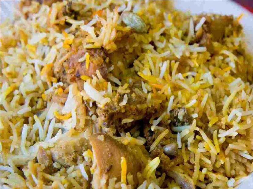*পয়লা বৈশাখেই এই সুবিশাল রেস্তোরাঁ খোলার লক্ষ্যমাত্রা রাখা হয়েছে বলে দাদা বৌদির বিরিয়ানি কর্তৃপক্ষের তরফ থেকে জানানো হয়েছে। দ্রুত গতিতে চলছে সেই নতুন রোস্তোরাঁ তৈরির কাজ। সংগৃহীত ছবি। 