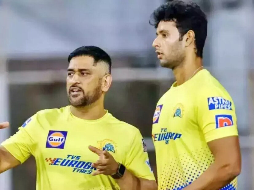 শুধু চেন্নাই সুপার কিংসের জন্য নয়, শিবম দুবের চোট চিন্তা বাড়িয়েছে মুম্বই দলেরও। কারণ রঞ্জি ট্রফির গ্রুপ পর্ব সবে শেষ হয়েছে। এখন নকআউট পর্ব বাকি। শিবম দুবের ফিট হতে কম করে দেড় মাস সময় লাগতে পারে।