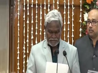 চম্পাই সোরেন শপথগ্রহণ 