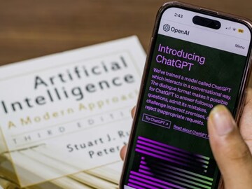 নিজস্ব AI চ্যাটবট তৈরি করতে সাহায্য করবে ChatGPT! কোডিং জানার দরকার নেই