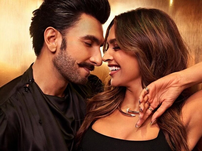 এই সপ্তাহের শুরুতেই দেশের একটি সর্বভারতীয় সংবাদমাধ‍্যমে প্রকাশিত একটি রিপোর্টে দাবি করা হয় দিপীকা অন্ত:স্বত্তা। রিপোর্টে আরও দাবি, ‘‘গর্ভাবস্থার দ্বিতীয় ট্রাইমেস্টারে আছেন অভিনেত্রী’’। জানা গিয়েছে এখনই কাউকে অন্তঃসত্ত্বা হওয়ার খবর জানাতে চাইছেন না দিপীকা বা রণবীর কেউই। 