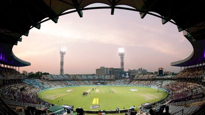 আইপিএলের ধাঁচেই এবার বিপিএল, টুর্নামেন্টের মুখ সৌরভ-ঝুলন, দল কিনলেন কারা? (File Photo) আইপিএলের ধাঁচেই এবার বিপিএল, টুর্নামেন্টের মুখ সৌরভ-ঝুলন, দল কিনলেন কারা? (File Photo)