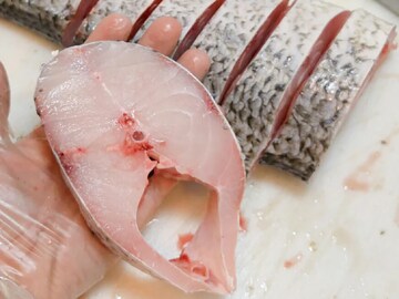 হার্ট অ্যাটাকের আশঙ্কা কমায়, ৮ থেকে ৮০-র পুষ্টি বাড়ায়! গুরজালি মাছ খাচ্ছেন তো? হার্ট অ্যাটাকের আশঙ্কা কমায়, ৮ থেকে ৮০-র পুষ্টি বাড়ায়! গুরজালি মাছ খাচ্ছেন তো?