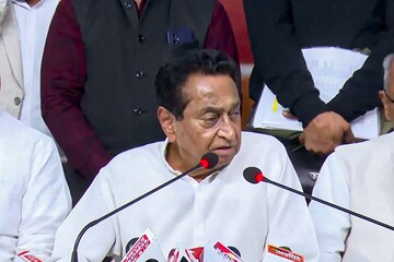 বিজেপিতে যোগ দিচ্ছেন কংগ্রেস নেতা কমলনাথ? সোশ্যাল মিডিয়া থেকে সরালেন দলের নাম
