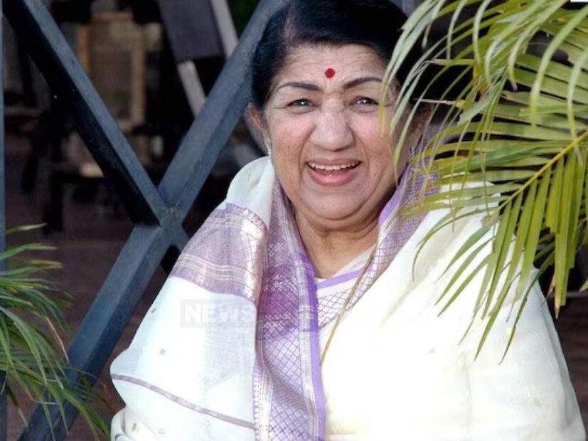 ট্রেন থেকে নেমে তিনি গাড়ি ধরলেন। দেখা গেল কুর্তা পরা লোকটিও গাড়ি নিয়ে তাঁর পিছু নিতে শুরু করেছে। এসব দেখে রীতিমতো ভয় পেয়ে যান লতা। তিনি ছুটতে ছুটতে স্টুডিওতে পৌঁছান। 