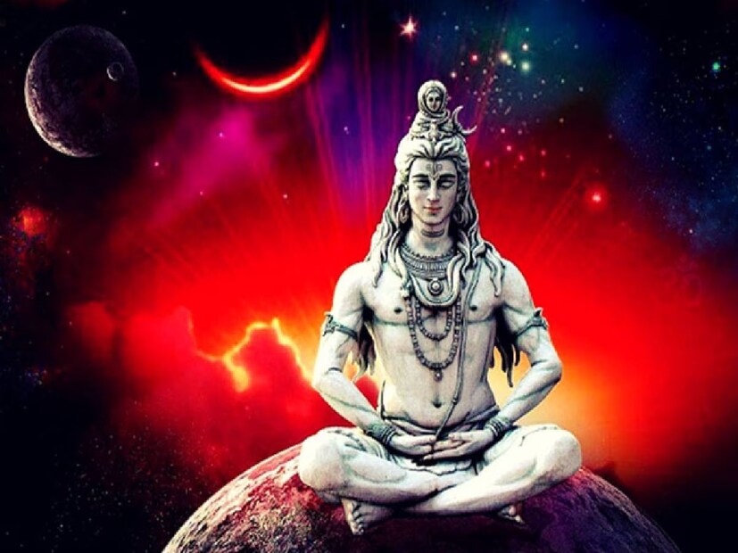 জ্যোতিষী ডক্টর তিওয়ারি বলেছেন যে এবার মহাশিবরাত্রি ও শুক্র প্রদোষ একই দিনে একসঙ্গে, এই দিন পূজা করলে মহাশিবরাত্রির বিশেষভাবে শুভ হয়ে উঠবে। উপবাস করে শিবের উপাসনা করলে সমস্ত সমস্যা দূর হতে পারে। শুক্রবার প্রদোষের উপবাস চাকরি ও ব্যবসায় সাফল্য এনে দেয়। পরিবারের সমৃদ্ধি আনে। দাম্পত্য জীবনেও সৌভাগ্য ও সুখ বাড়ে।