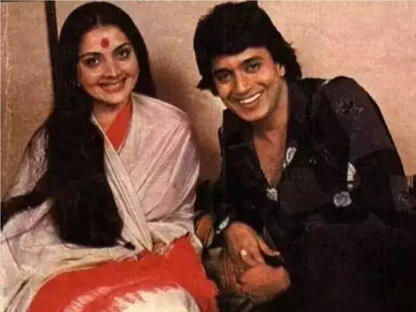 এরপর এই বছর অর্থাৎ ১৯৭৯ সালেই নিজের দ্বিতীয় বিয়ে সেরে নেন৷ যে বউয়ের সঙ্গে তিনি ঘর করছেন আজও৷ Photo- Collected