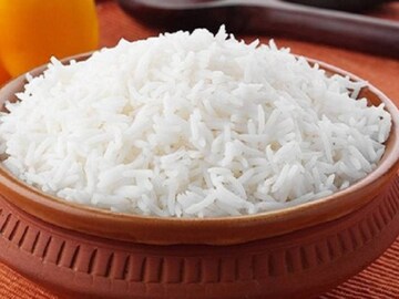 সাদা ভাতে মোটা হয়ে যাবেন? নাকি উপকারী ভাত খেলেই রোগা থাকবেন? জানুন