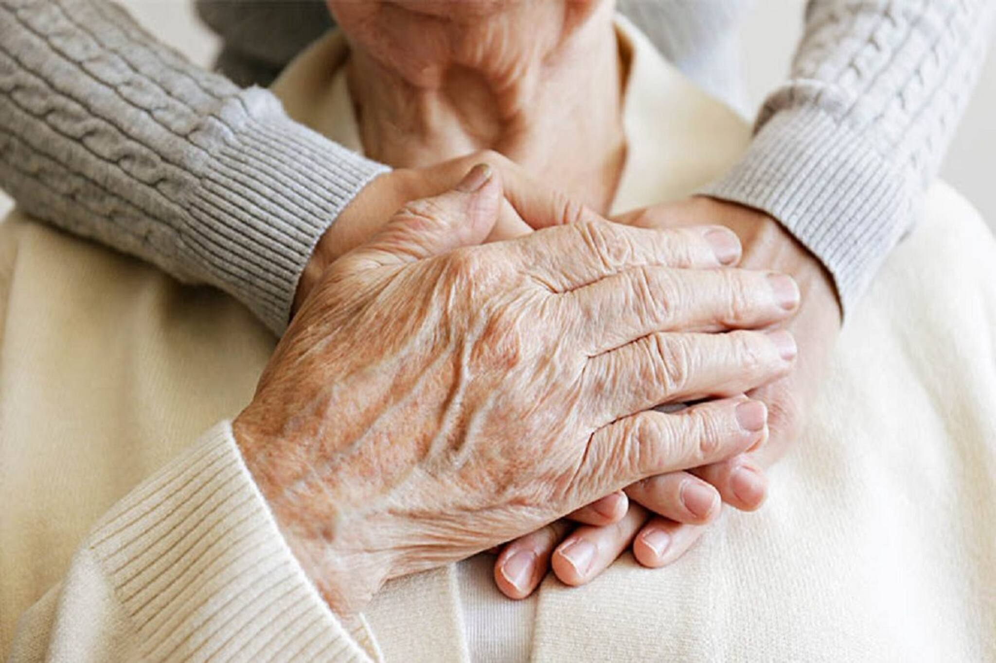 মাথাপিছু ২৫ টাকা! বৃদ্ধাবাসে ভয়ঙ্কর পরিস্থিতি, সাহায্য চান বাঁকুড়ার দাদু-দিদারা